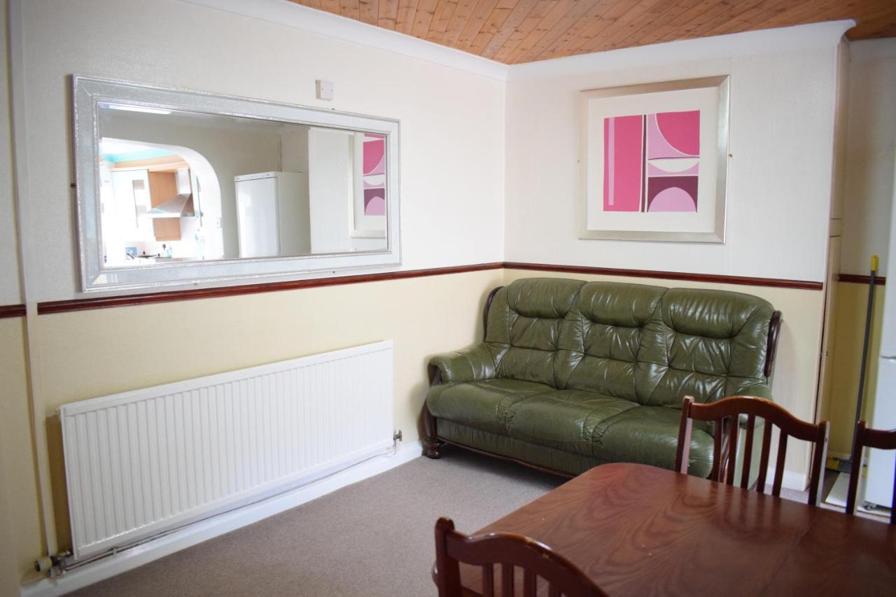 Near Sea House Stay Bangor  Extérieur photo